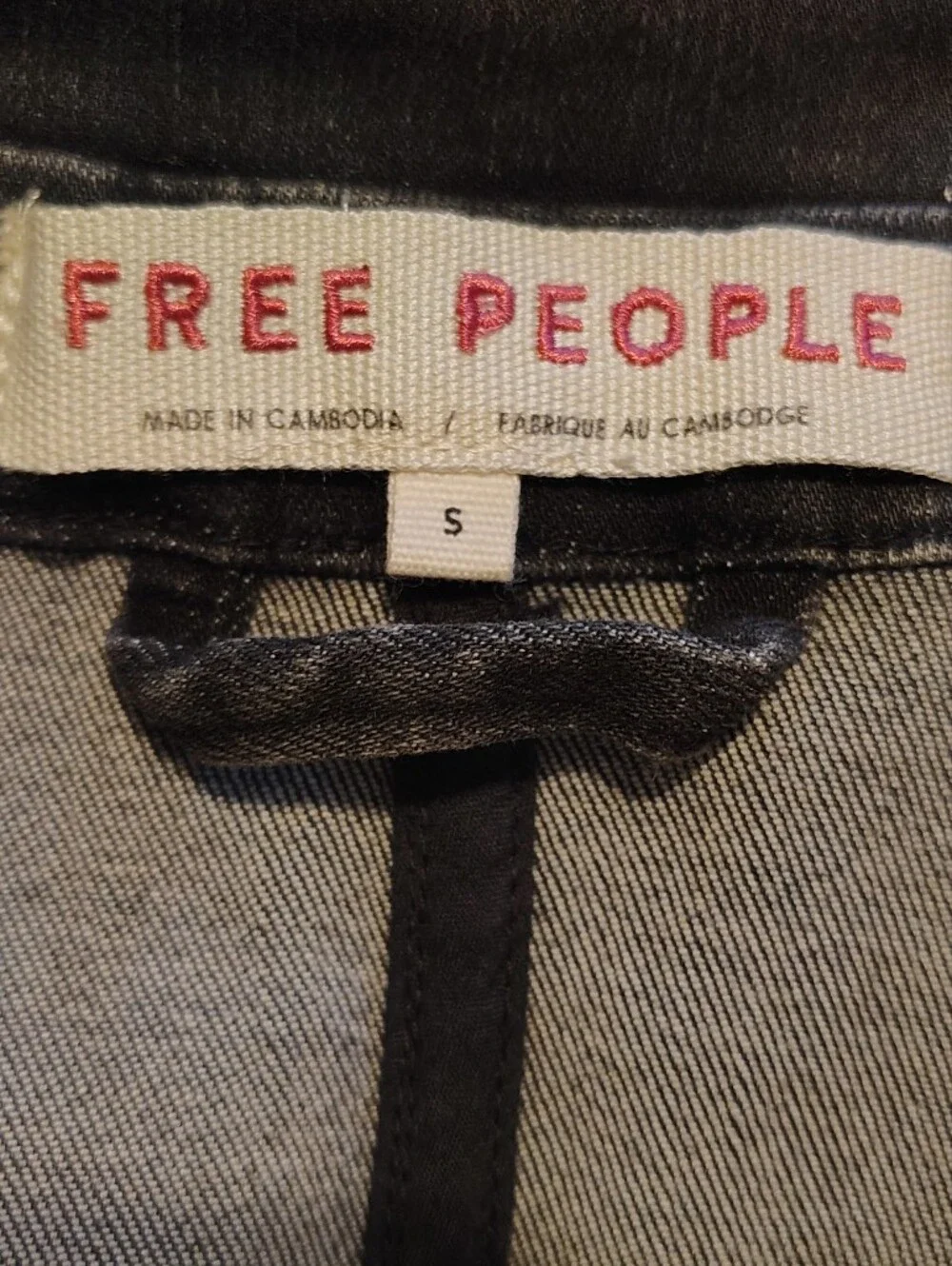 Free People Black Ruffle-Trim Suki Denim Jacket Boho Festival Cropped - Picture 8 of 10